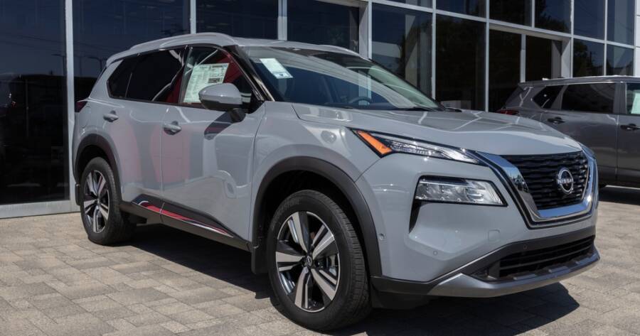 How Does the 2025 Nissan Rogue Compare?